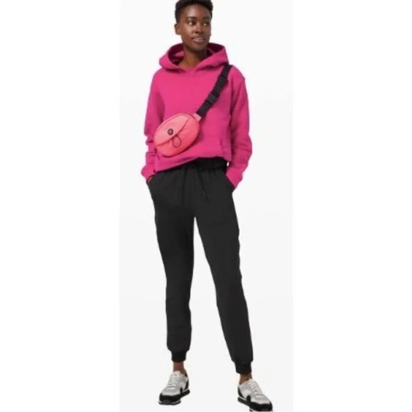 Lululemon Keep Moving Jogger Black High Rise Relaxed Fit Stretch Pockets Sz 4 - Picture 1 of 14